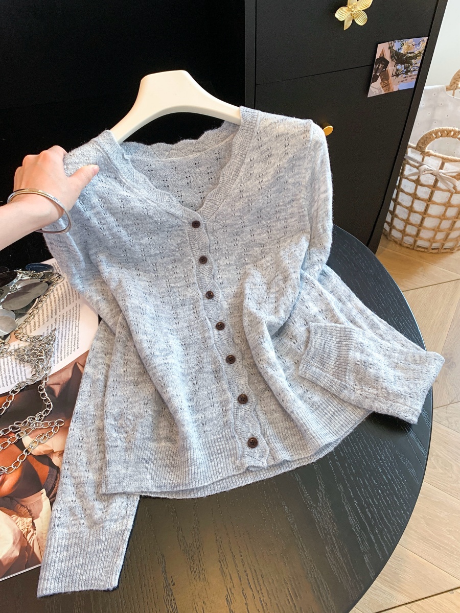 2026 Autumn Korean Style Loose V-Neck Long Sleeve Knit Cardigan Women Casual Hollow Out Sweater