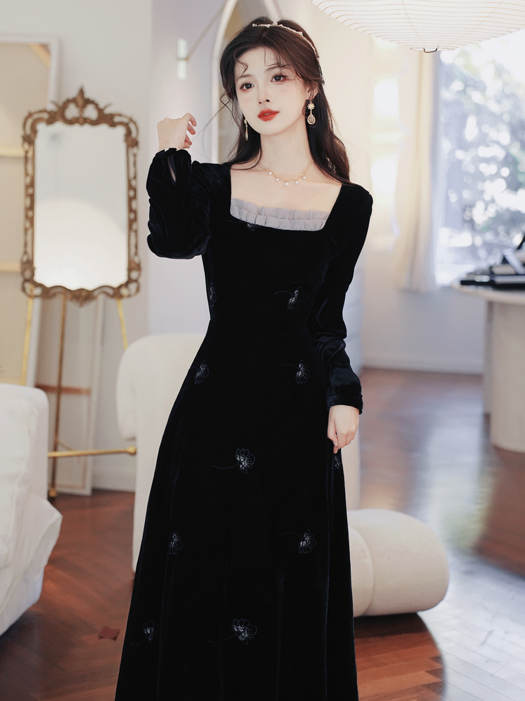 French Vintage Hepburn Style Velvet Embroidered Dress