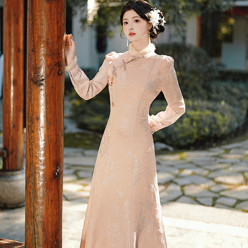 New Chinese Style Fleece Lined Qipao Dress Set with Pendant and Fur Coat - Style 1ff065