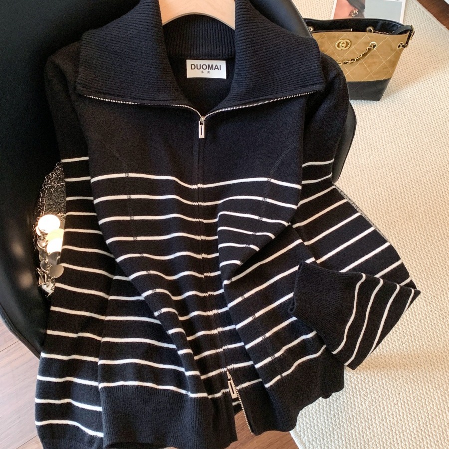 Women's Striped Half-Zip Polo Neck Knit Sweater for Fall Winter - Image 5